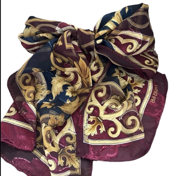 Vintage Bill Blass Beautiful Silk Scarf & FREE NWT Bag w/Purchase See Listing - Picture 8 of 8